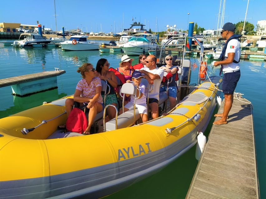 From Vilamoura: 2.5-Hour Benagil Cave and Dolphins Boat Tour - What the timing feels like during the 2.5 hours