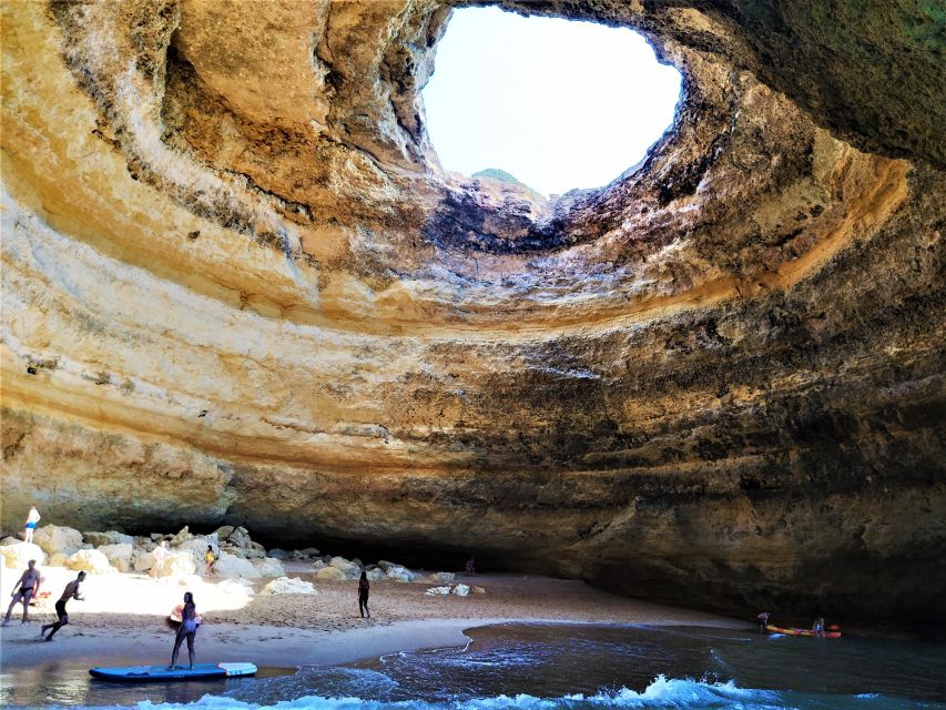 From Vilamoura: 2.5-Hour Benagil Cave and Dolphins Boat Tour - Getting from Vilamoura Marina to the cave zone, fast and practical