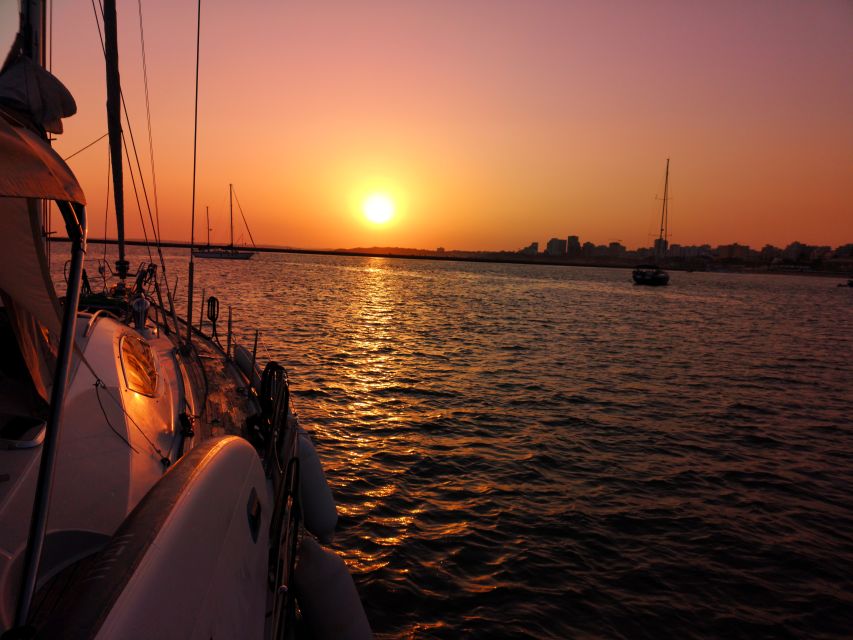 From Vilamoura: Sunset Tour on a Luxury Sailing Yacht - The route along Vilamoura and Albufeira, plus Falésia and Tomato Beach