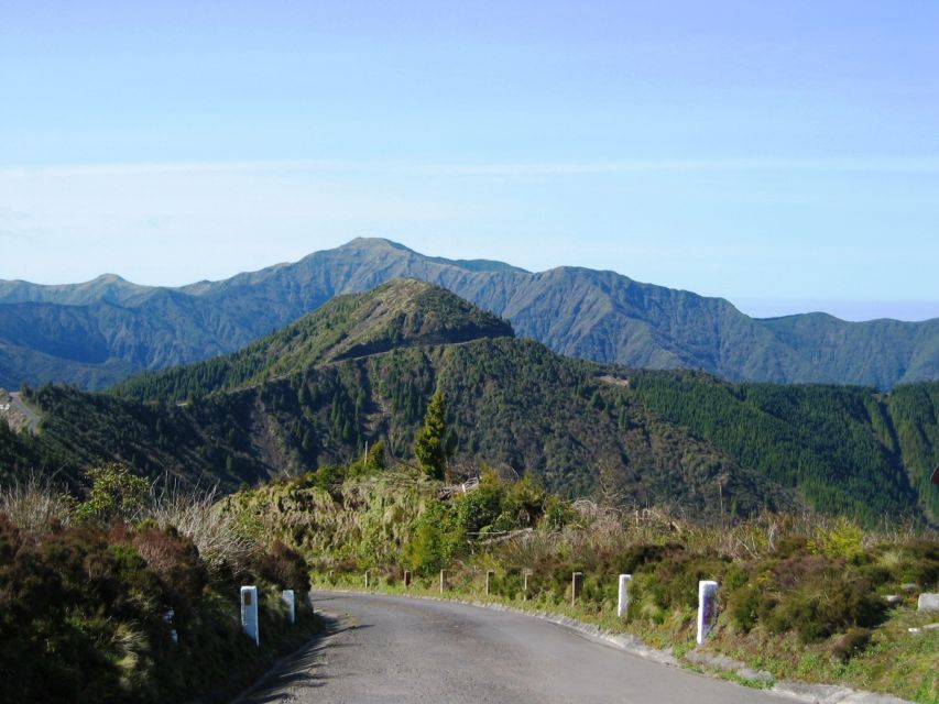 Full-Day 4x4 Nordeste Azores Tour from Ponta Delgada - Ribeira Grande and Porto Formoso: the northern coast warm-up
