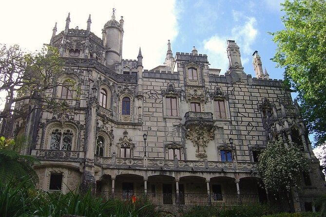 Full Day Tour Sintra, Pena Palace, Regaleira, Cabo Roca, Cascais - Pickup Timing, Van Comfort, and How to Start the Day Calm