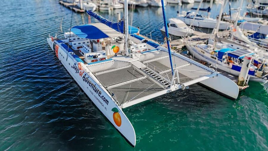FUN & CHILL - GOLDEN COAST SAILING TOUR - The 3-Hour Format That Keeps It Fun, Not Rushed