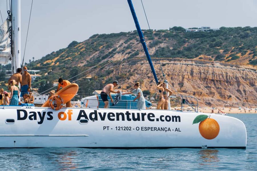 FUN & CHILL - GOLDEN COAST SAILING TOUR - Water Gear Is Included, But It Is Limited