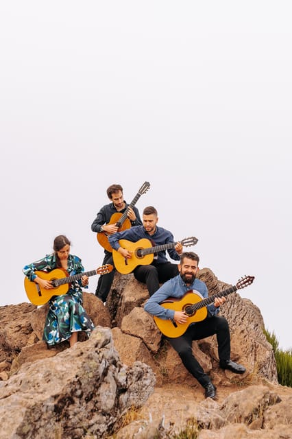 Funchal: Funchal Guitar Quartet in Concert - What the Funchal Guitar Quartet Actually Plays for One Full Hour