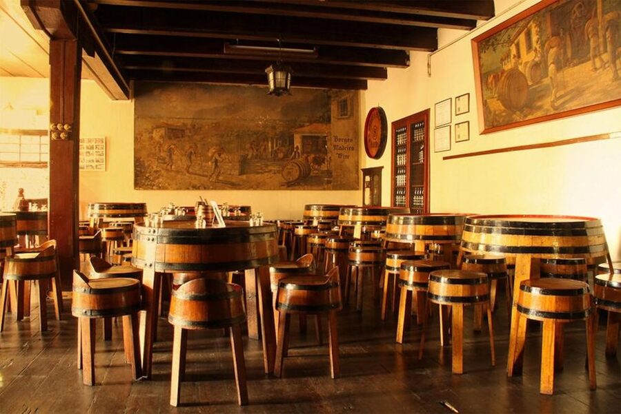 Funchal: H.M. Borges Winery Guided Tour with Wine Tasting - Snacks, Bottle Buying, and How the Tour Feels in Real Life