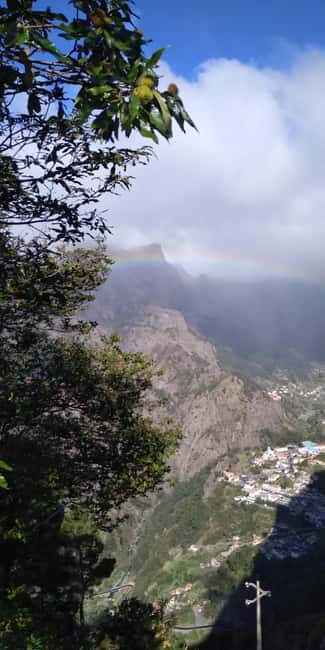 Funchal: Nuns Valley Short Stroll with Mountain Surroundings - Eira do Serrado (1,094 m): The Short Walk That Pays Off