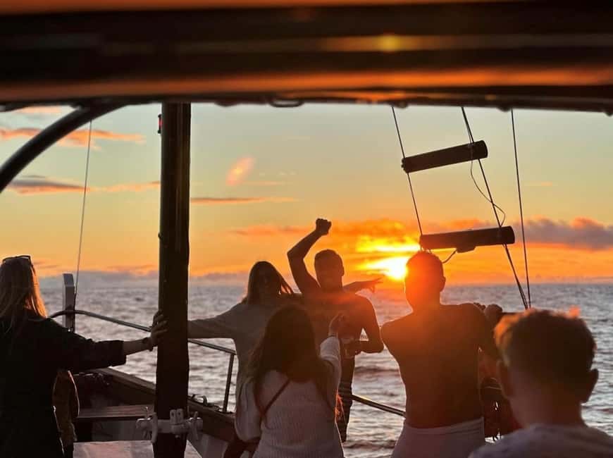 Funchal: Sunset Tour on Traditional Madeiran Boat w/ Drinks - Who This Funchal Sunset Boat Trip Suits Best