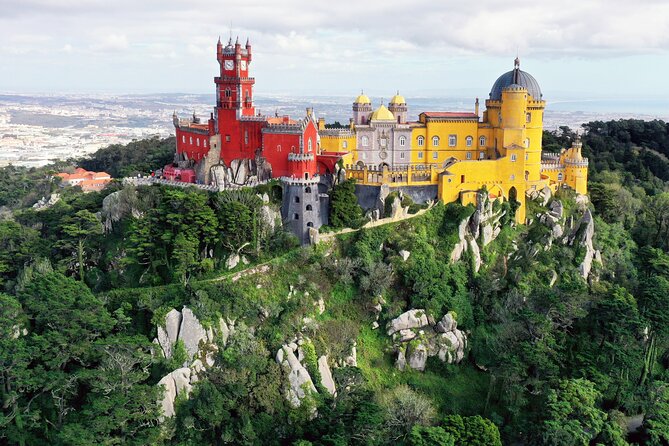 Guided Tour to Sintra, Pena, Regaleira, Cabo da Roca and Cascais - Cabo da Roca: the westernmost drama of continental Europe