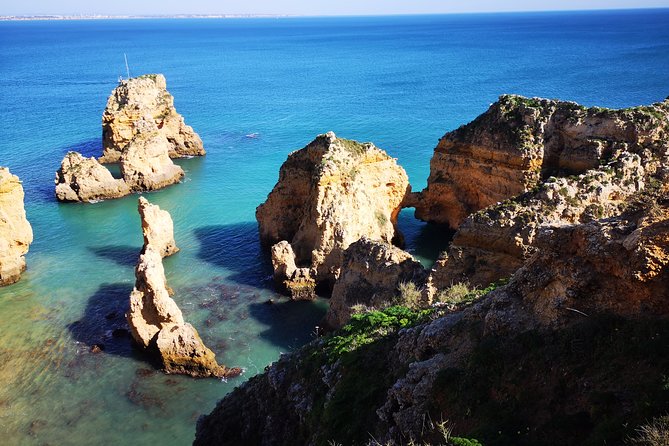 Half Day Cruise to Ponta da Piedade with Lunch and Drinks - What the onboard experience feels like with a max of 45 people