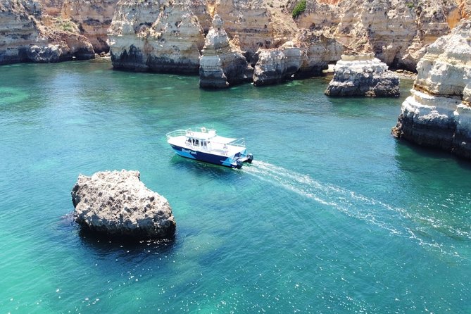 Half Day Cruise to Ponta da Piedade with Lunch and Drinks - Getting to Marina de Lagos: check in at Lagos Train Station