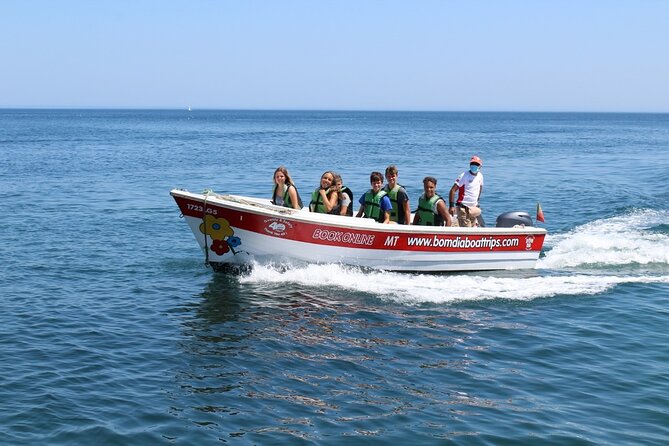 Half-Day Sailing Tour in Baia de Lagos with Lunch - Drinks, bar rules, and planning for cash