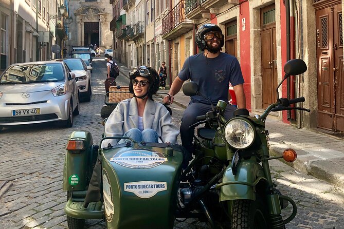 Highlights of Porto on a glamorous sidecar - Half Day - Entering Porto by Sidecar, in Style