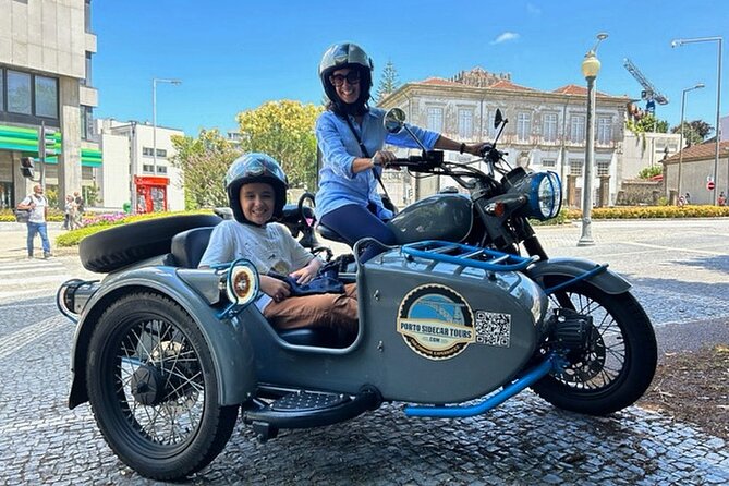 Highlights of Porto on a glamorous sidecar - Half Day - Miragaia and São Pedro de Miragaia: Old Neighborhood Views Without the Crowds