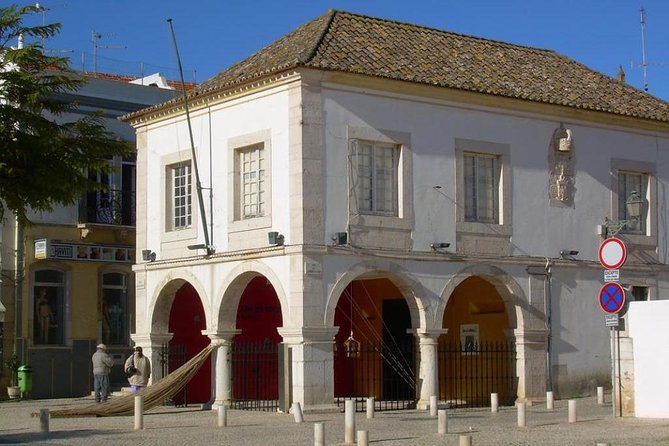 Historical Algarve - Full-Day Trip - Monte Foia in Monchique: short stop, big views, local drinks