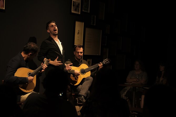 Ideal Clube de Fado - Who This Fado Show Fits Best