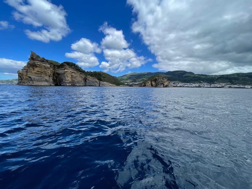 Islet Tour- Ilhéu de Vila Franca do Campo - Close views of caves, passages, and the spots that matter