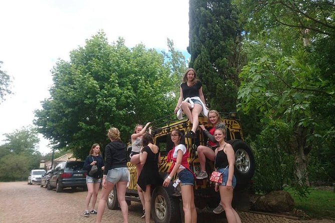 Jeep Safari Tour - Full Day - Stop 3: Sarnadas, cork country and off-road climbs (about 45 minutes)