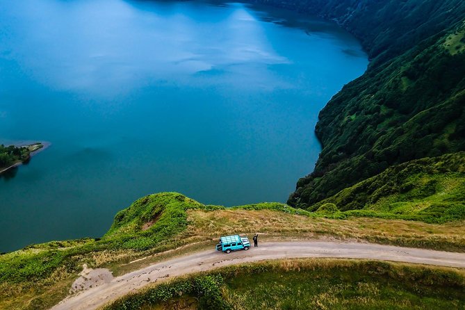Jeep Tour Full Day Sete Cidades & Lagoa do Fogo with lunch and drinks included. - Pickup in Ponta Delgada, timing, and how the day usually flows