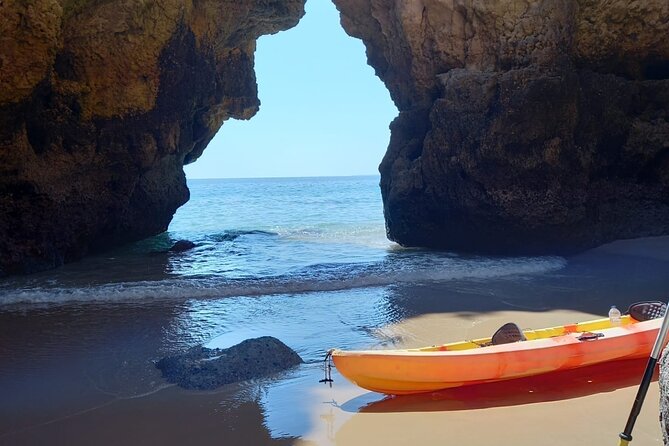 Kayak Adventure through the Ponta da Piedade Caves in Lagos - Why this kayak trip works so well for Ponta da Piedade