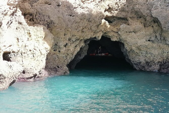 Kayak Adventure through the Ponta da Piedade Caves in Lagos - Why morning is often the smartest time for Ponta da Piedade caves
