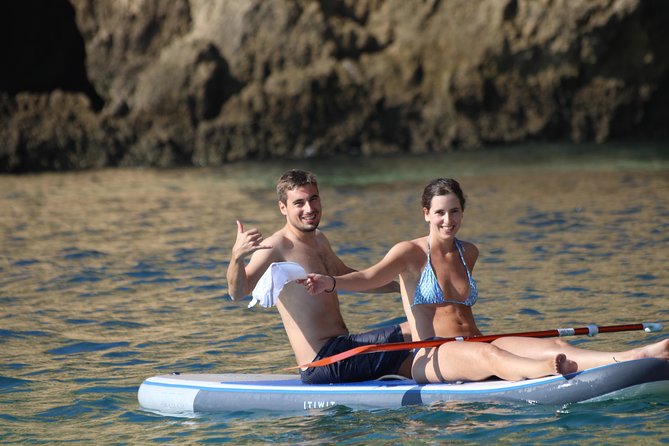 Kayak tour in Lagos to visit the caves. - Entering the Ponta da Piedade caves: the magic, and the reality check