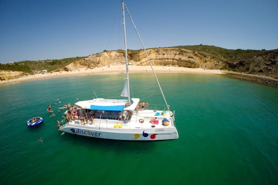 Lagos: Brunch and Benagil Caves - Burgau and Praia dos Rebolos: the water time is the main event