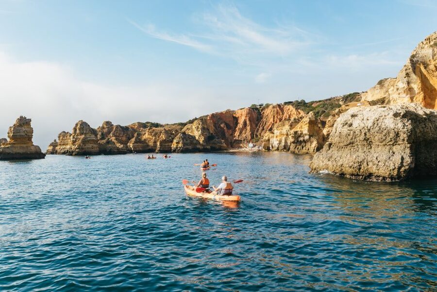 Lagos: Kayak Experience - From Lagos Marina to the kayaking zone, with the right kind of comfort