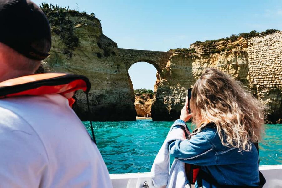 Lagos: Piedade Caves & Coastline - Key things you will notice right away