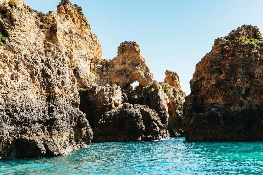 Lagos: Piedade Caves & Coastline - The 75-minute route: Lagos marina to the Batata and Dona Ana views