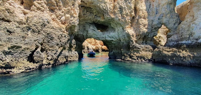 Lagos: Ponta da Piedade Caves Boat Tour - What to Wear for Wind, Spray, and Comfort