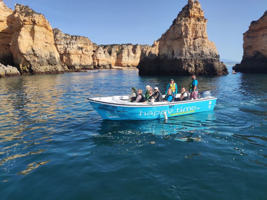Lagos: Ponta da Piedade Rock Formations Guided Boat Tour - Why Ponta da Piedade looks better from a guided boat tour