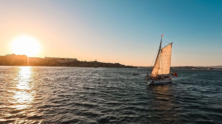Lagos: Sunset Sail aboard a Traditional Boat with Prosecco - Who Should Book This Sunset Sail in Lagos?
