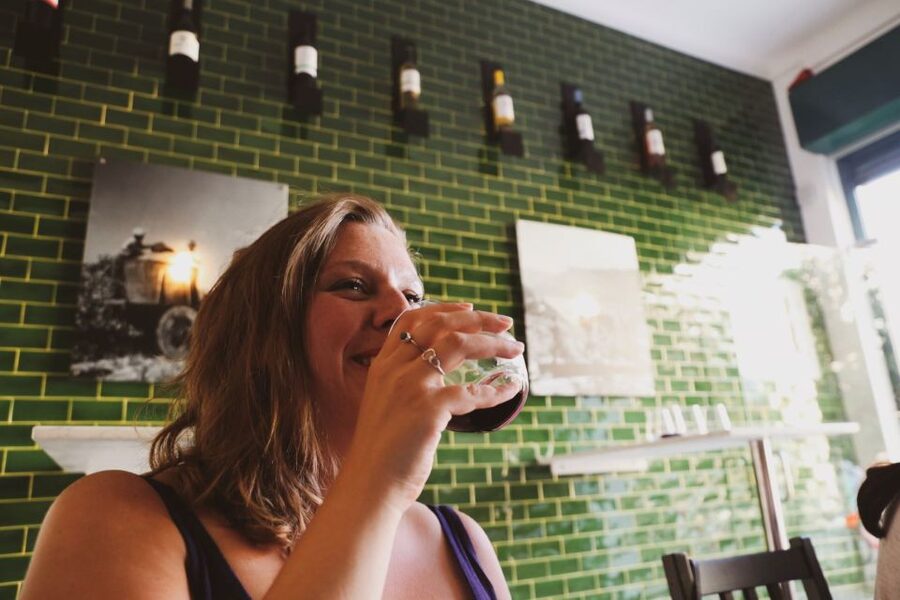 Lisbon: 1-Hour Portuguese Wine Tasting Session - Entering a Portuguese Wine World in Just One Hour