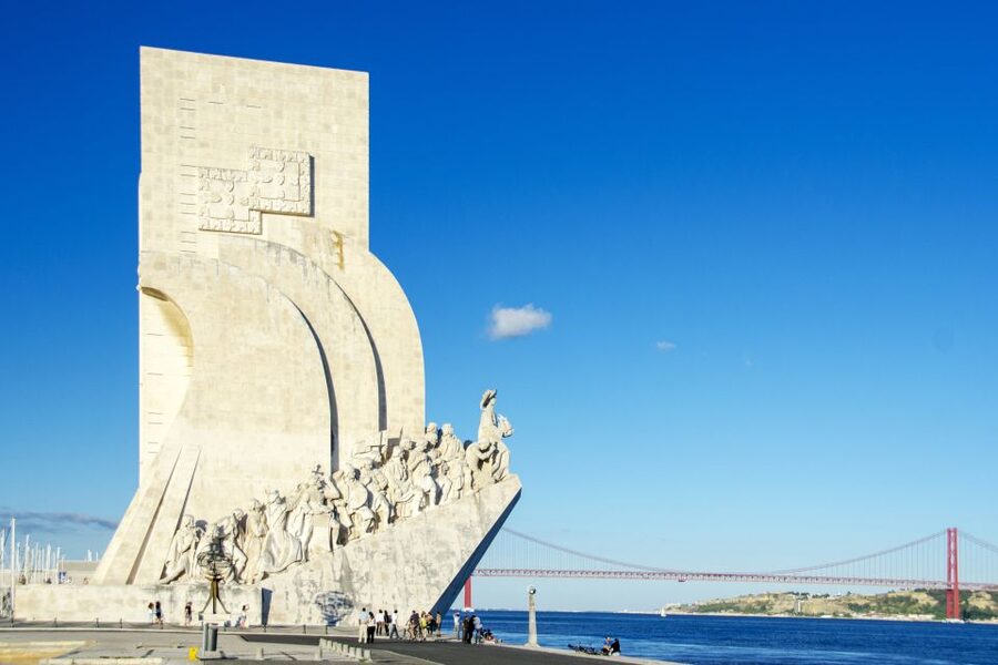 Lisbon: 1-or 2-Day Hop-On Hop-Off Bus Tour - Carris trams and Carris Museum: why the add-on matters
