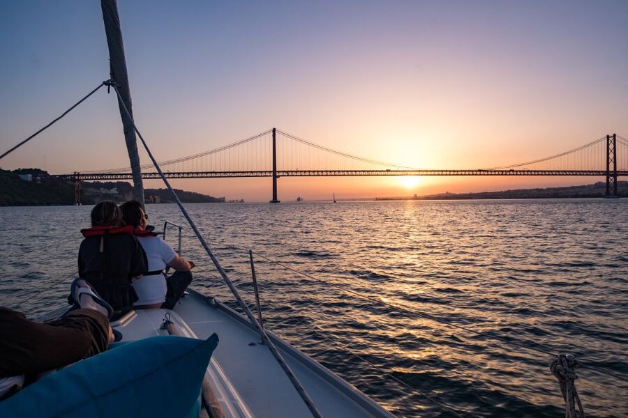 Lisbon: 1 or 2-Hour Cruise along the Tagus River - Price and value: why $26 can be a smart Lisbon use of time