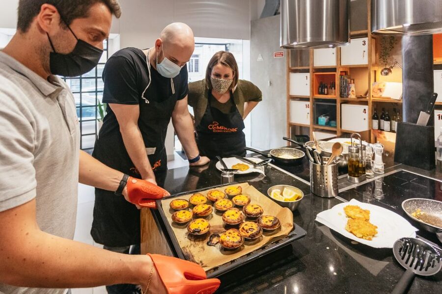 Lisbon: 2-Hour Pastel de Nata Cooking Class - Food expectations and dietary needs: plan around Portuguese cuisine
