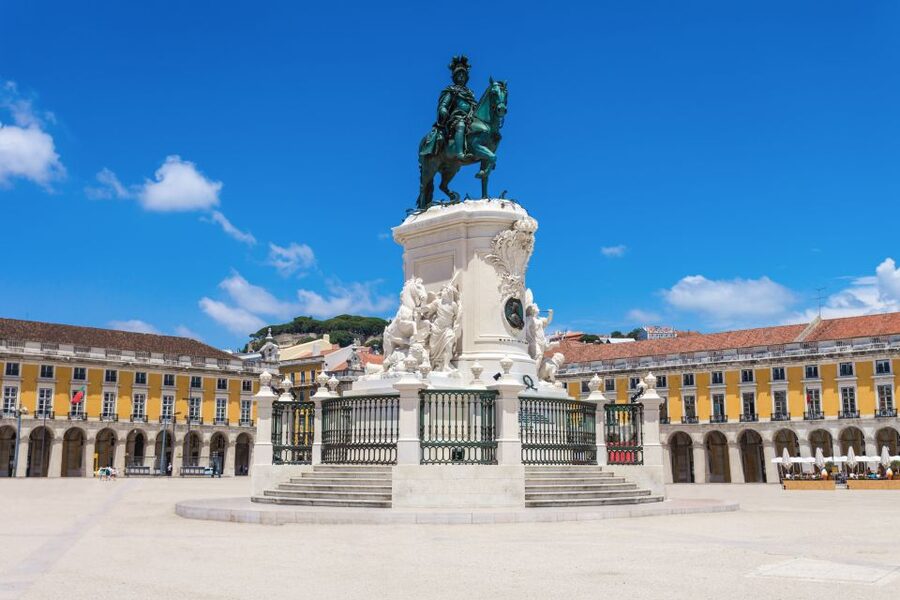 Lisbon: 3-in-1 Hop-On Hop-Off Bus and Tram Tours - Price Value at Around $44 for 2 Days: When It Makes Sense