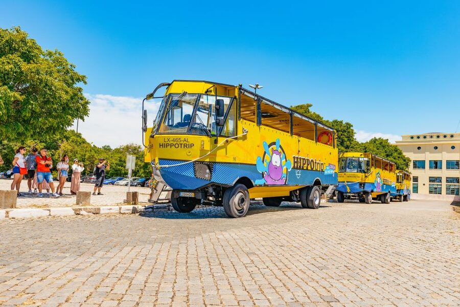 Lisbon: Amphibious Sightseeing Tour - Key Things That Make This Tour Fun and Practical