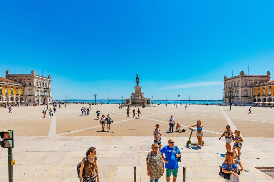 Lisbon: Amphibious Sightseeing Tour - The Main Event: From Streets to the Tagus River