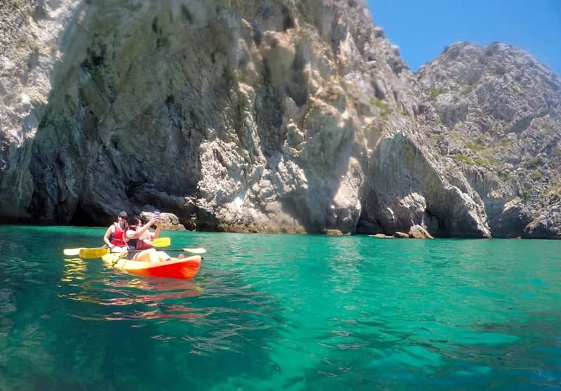 Lisbon: Arrabida Park Kayak Tour with Beach Picnic - Why Arrábida Natural Park by kayak feels like a real escape