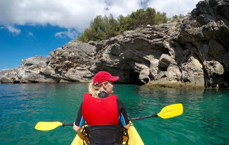 Lisbon: Arrabida Park Kayak Tour with Beach Picnic - The second paddle plus a Sesimbra reset before heading back
