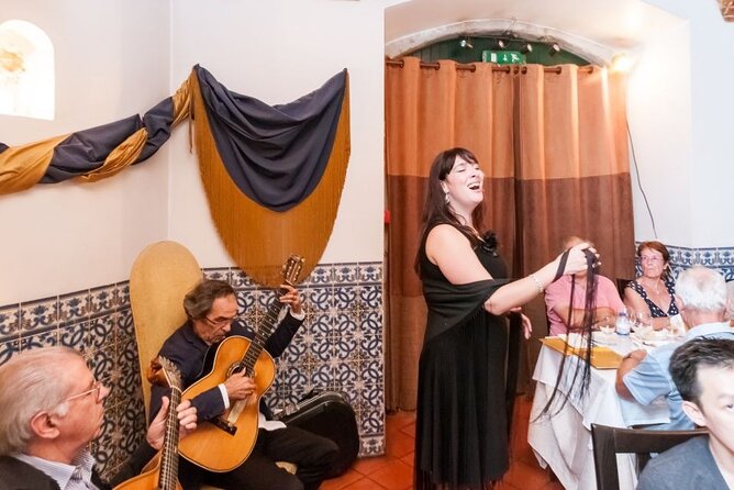 Lisbon: Authentic Fado Show, Dinner and Night Tour - Key things I think you’ll care about most
