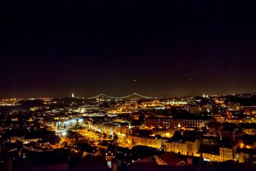 Lisbon: Authentic Fado Show, Dinner and Night Tour - Should you book this Lisbon Fado dinner tour?