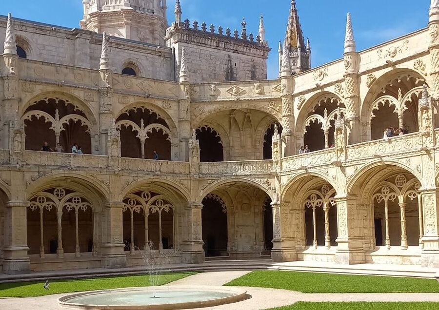 Lisbon: Belem, Jeronimos Monastery, and Coach Museum Tour - Key points at a glance