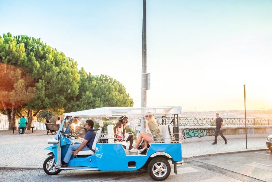 Lisbon by Tuk Tuk Guided Tour: City of Neighborhoods - Sé de Lisboa and the churches you pass like they are chapters