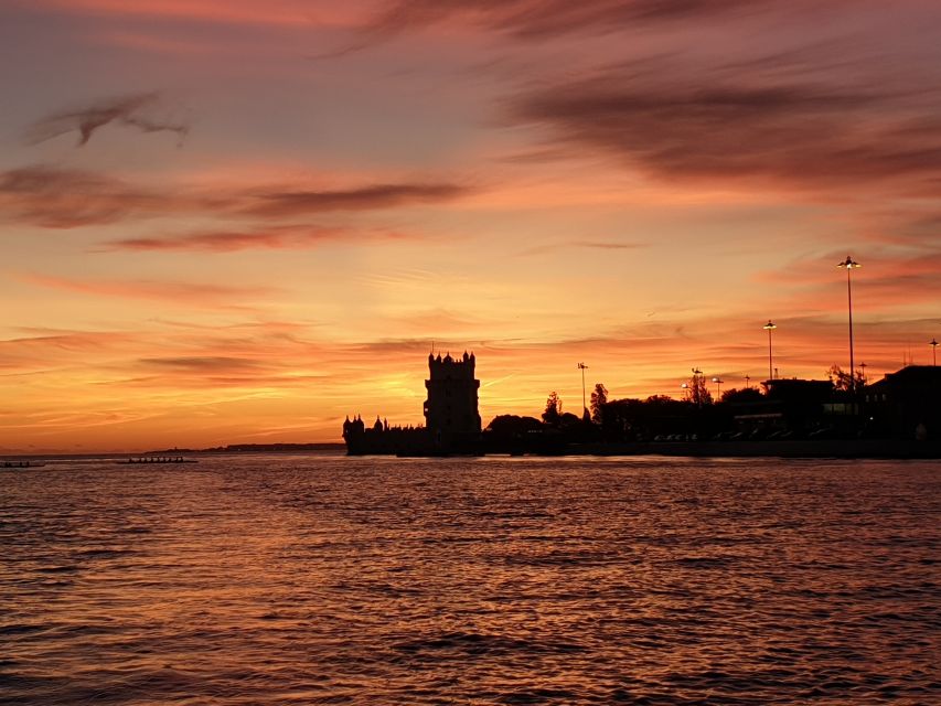 Lisbon: Champagne Sailing Tours - Should You Book This Champagne Sailing Tour?