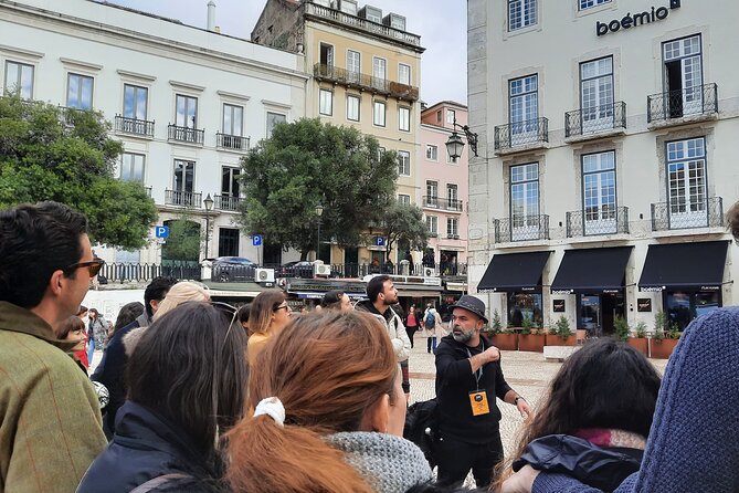 Lisbon City Center Tour - The Unmissable Lisbon - The 1506 massacre memorial: intolerance remembered in stone