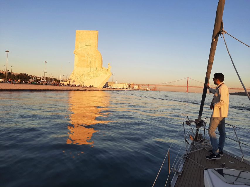 Lisbon: City Skyline Sailboat Cruise with Drink and Snacks - Cross to Cacilhas for the Panoramas That Make Photos Easy