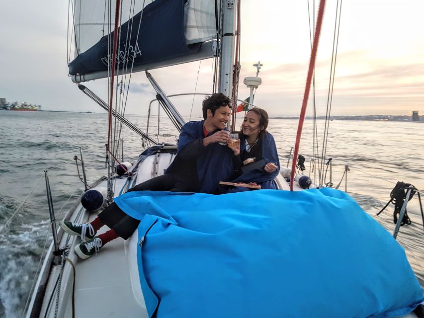 Lisbon: City Skyline Sailboat Cruise with Drink and Snacks - Getting to Santo Amaro Dock, Gate 1, and Avoiding Time Traps