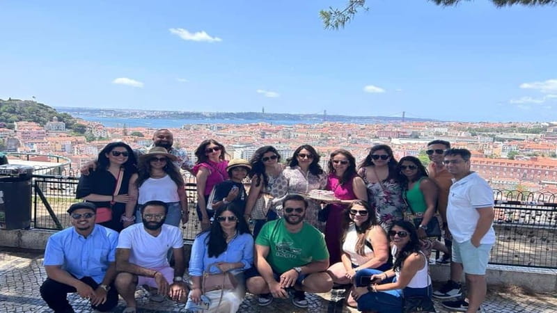 Lisbon: City Tuk-Tuk Guided Tour with Hotel Pickup - Praça do Comércio, the Pink Street, and Ending at Time Out Market